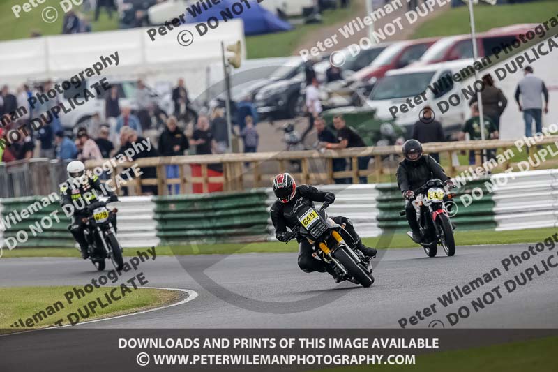 Vintage motorcycle club;eventdigitalimages;mallory park;mallory park trackday photographs;no limits trackdays;peter wileman photography;trackday digital images;trackday photos;vmcc festival 1000 bikes photographs